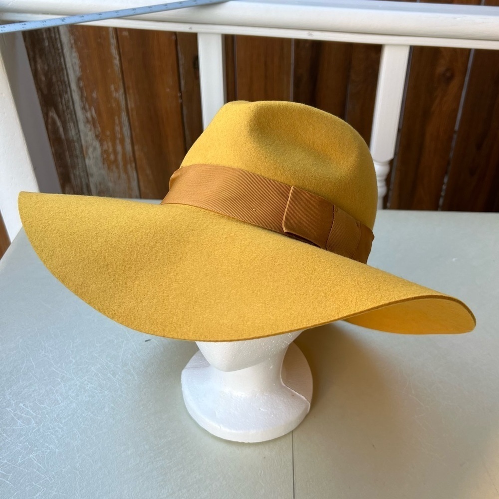 Brixton Mustard Yellow Fedora with Brown Ribbon Women’s Size M ( 7 1/4 )
